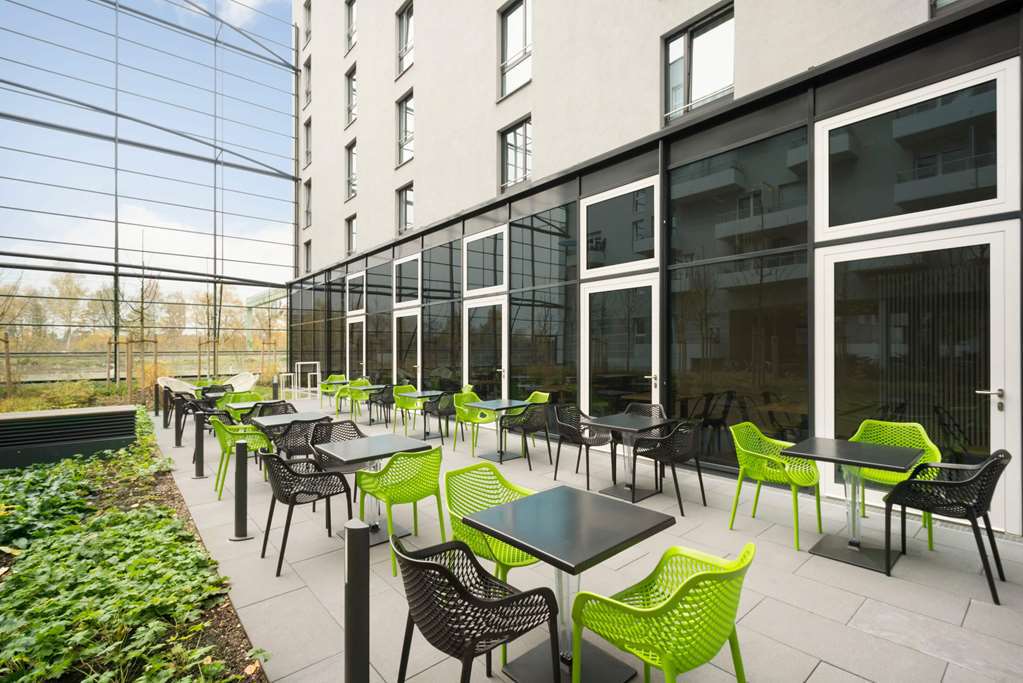 Super 8 by Wyndham Munich City West galeri fotoğrafı