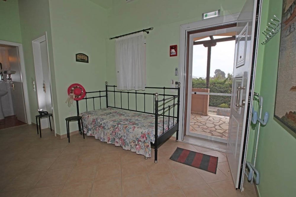 Spedion Villa Gytheio