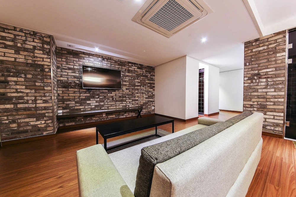 Bundang Regency Hotel