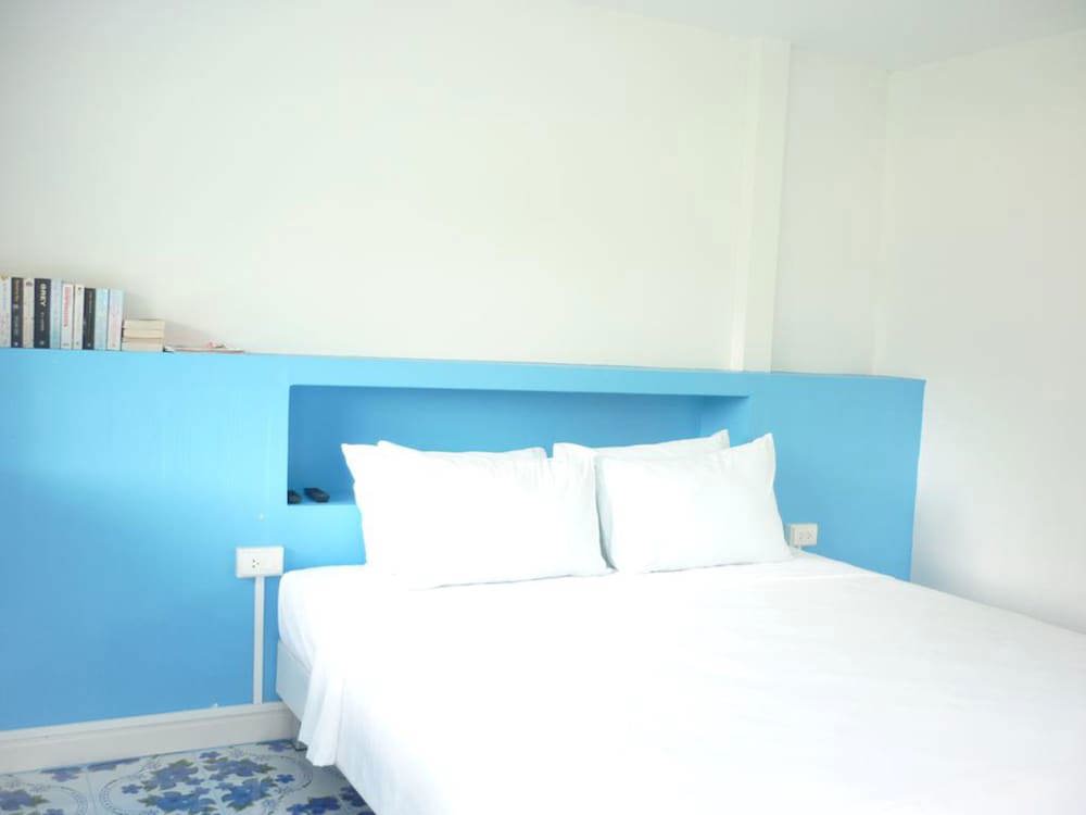 Maneemudjalin Resorts Farm Stay