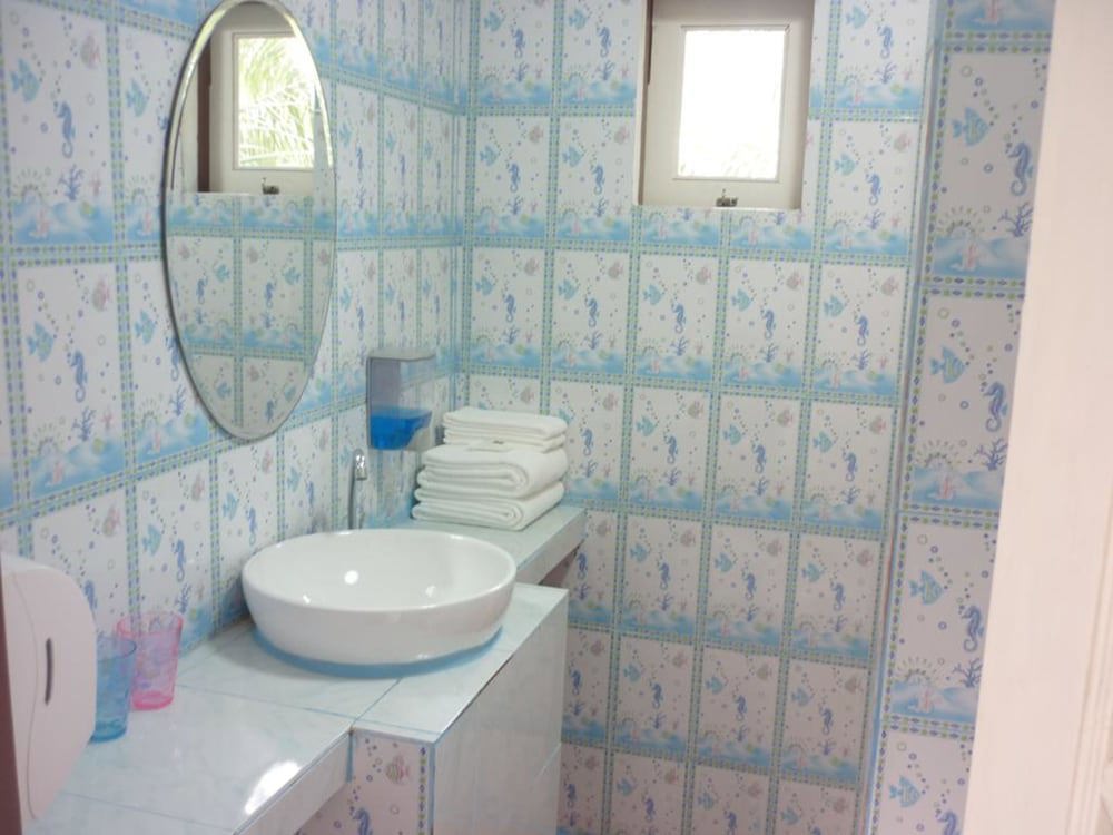 Maneemudjalin Resorts Farm Stay