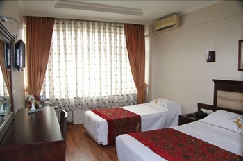 Elit Palace Hotel