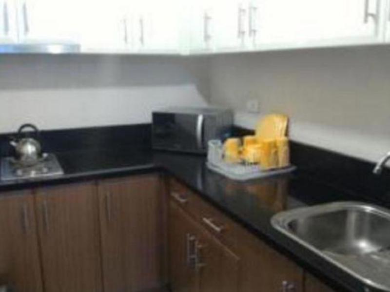 150 Newport Condotel Pasay
