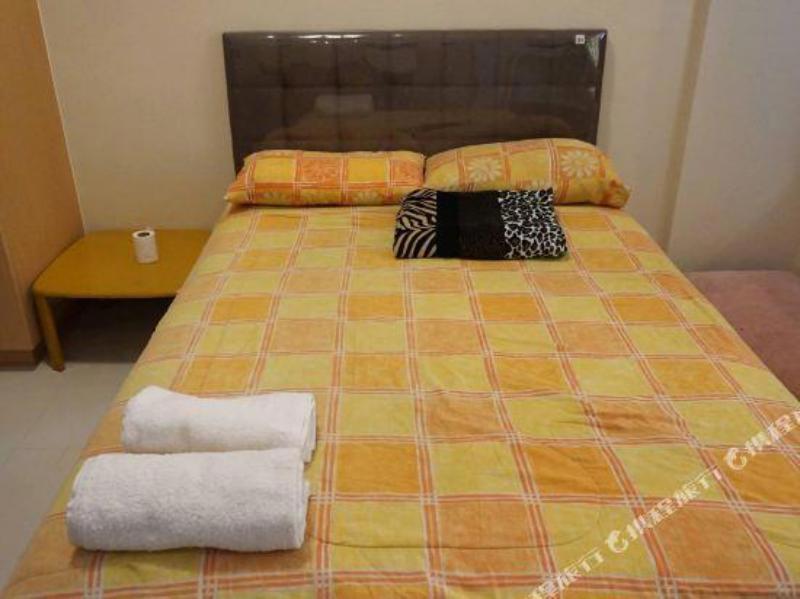 150 Newport Condotel Pasay