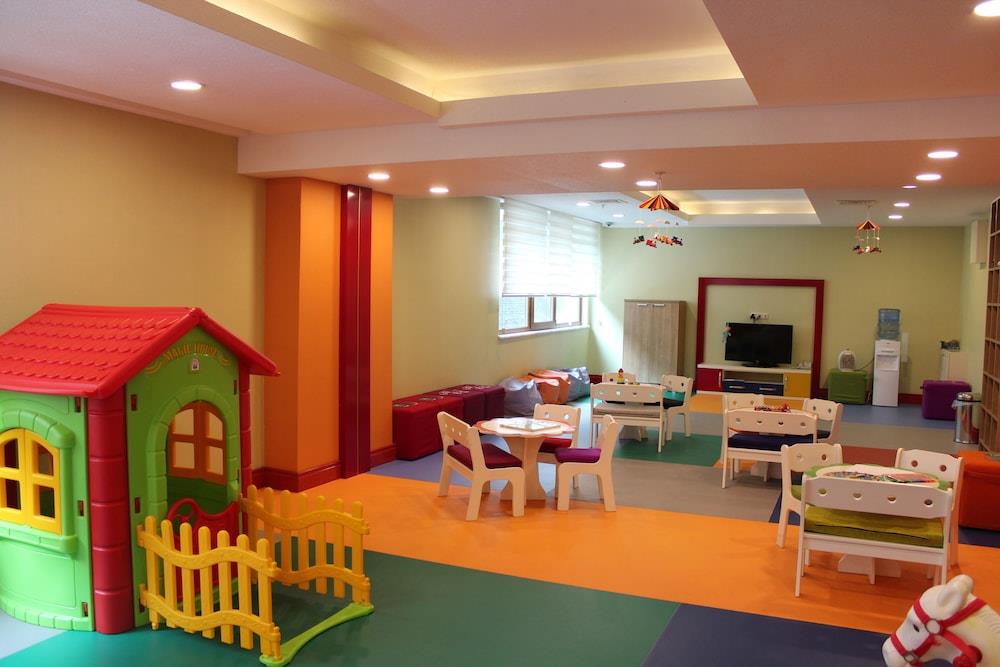 Children’s Play Area - Indoor