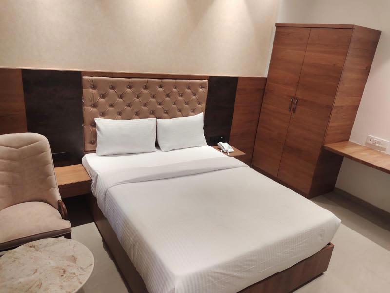 Shree Inn By Tamanna Hotels
