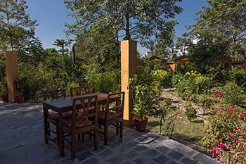 Island Jungle Resort