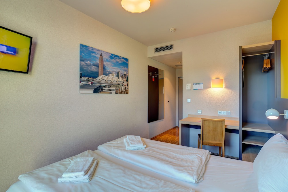 MEININGER Hotel Frankfurt/Main Messe galeri fotoğrafı