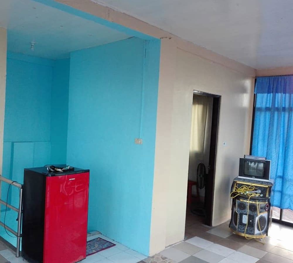 Antipolo Beach Haus Annex