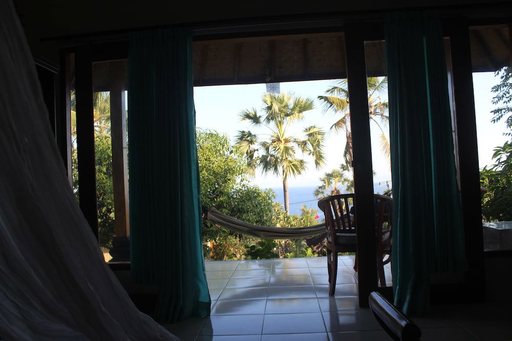 Frangipani Inn & Restaurant