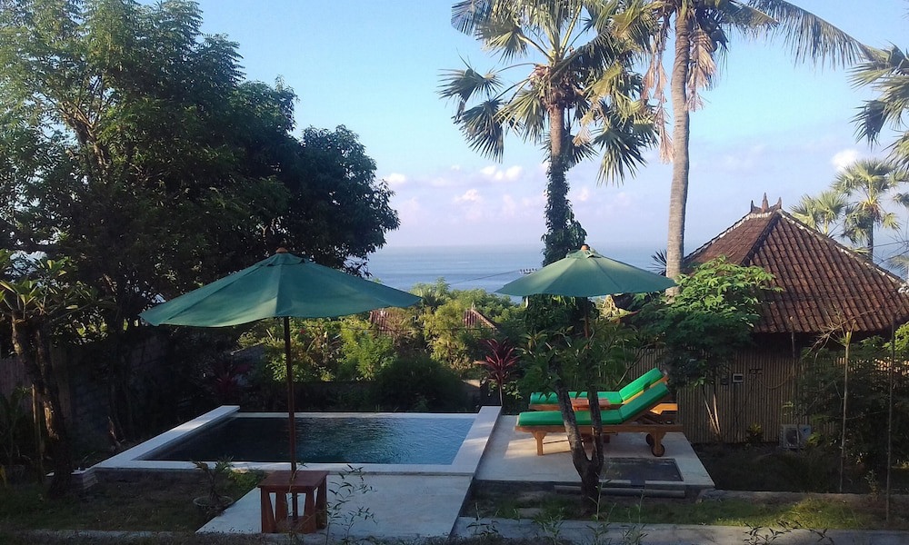 Frangipani Inn & Restaurant