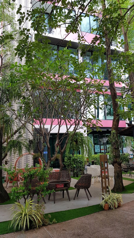 Coffee Station Hostel