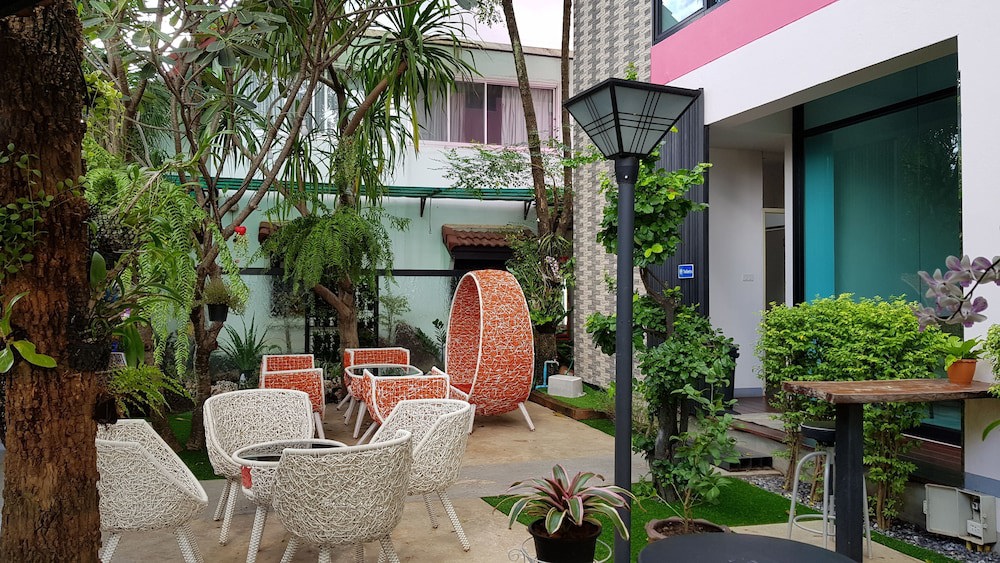 Coffee Station Hostel
