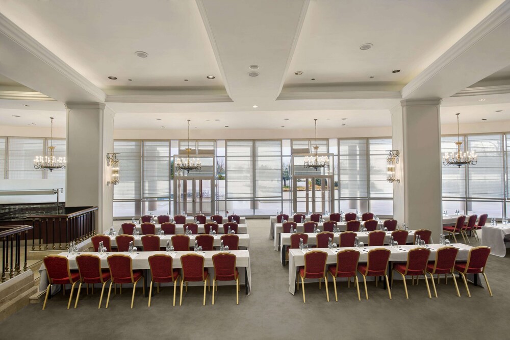 Conrad Istanbul Bosphorus galeri fotoğrafı