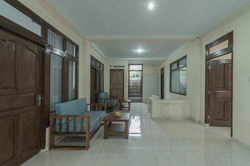 Vaneka Garden House