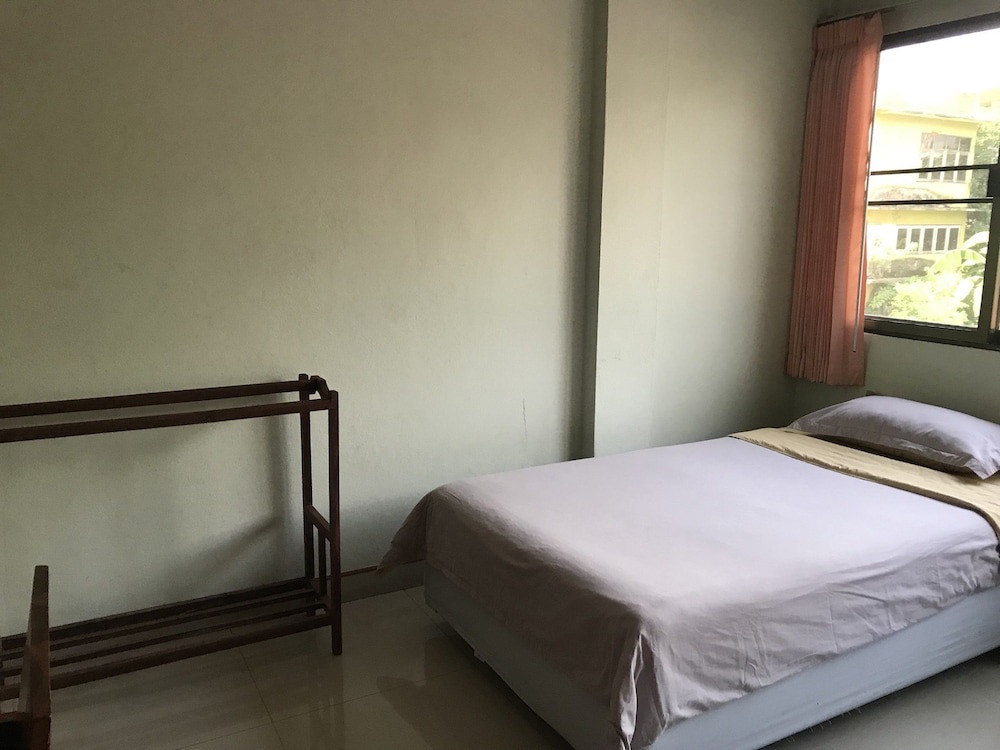 Sirimongkol Hotel