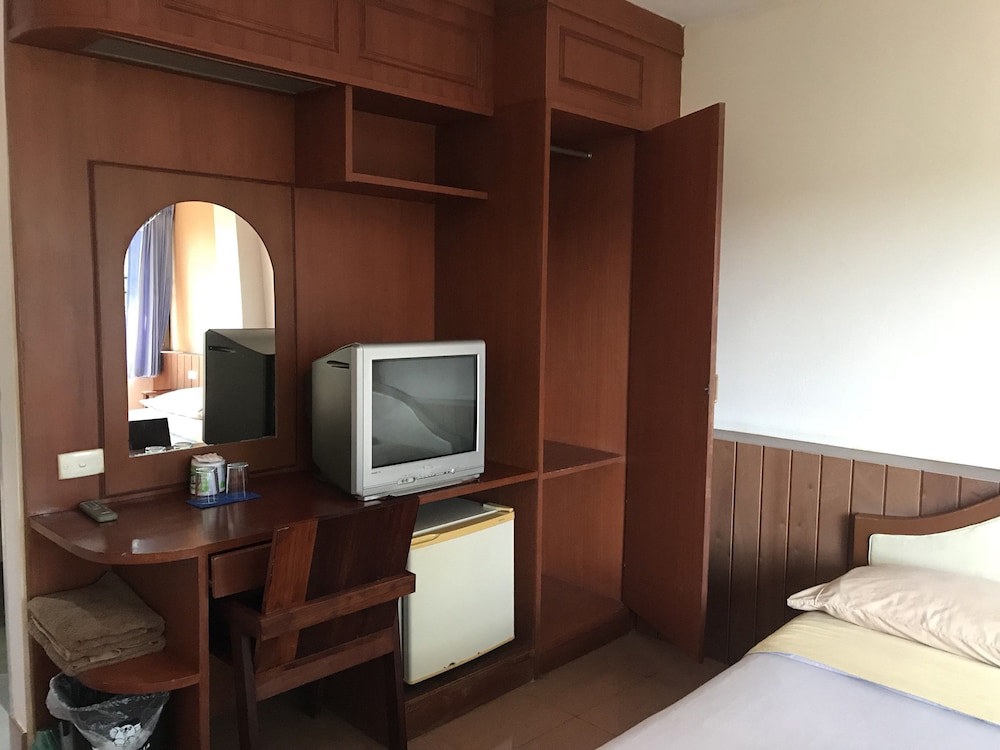 Sirimongkol Hotel