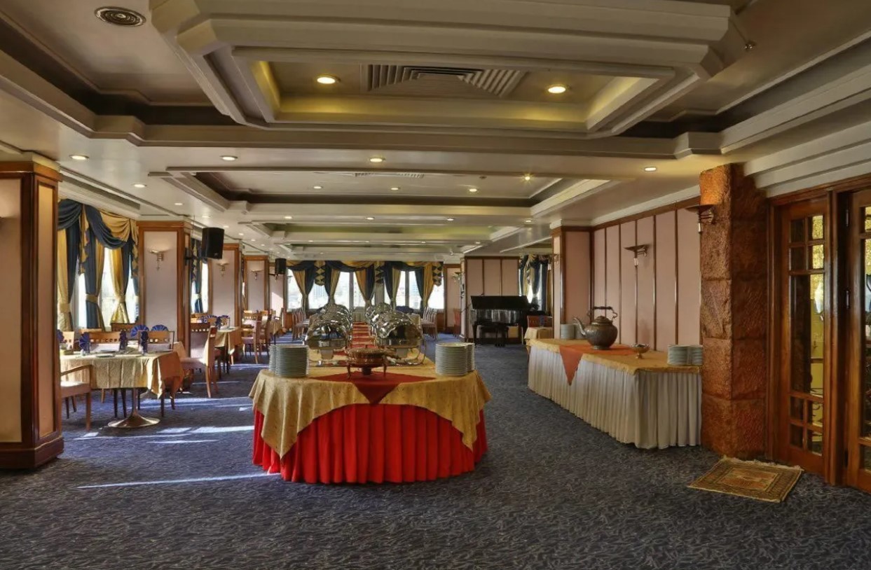 Homa Hotel