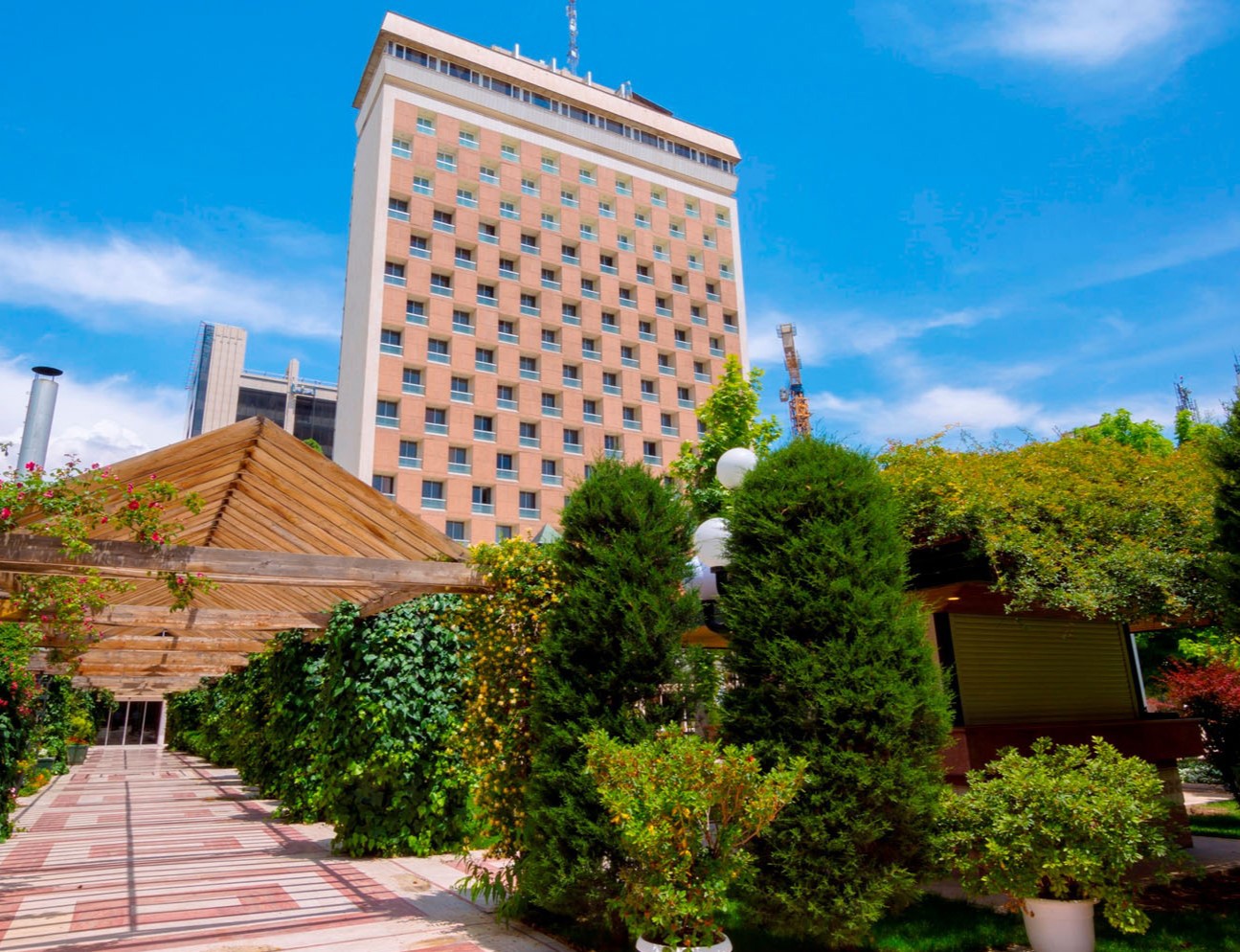 Homa Hotel