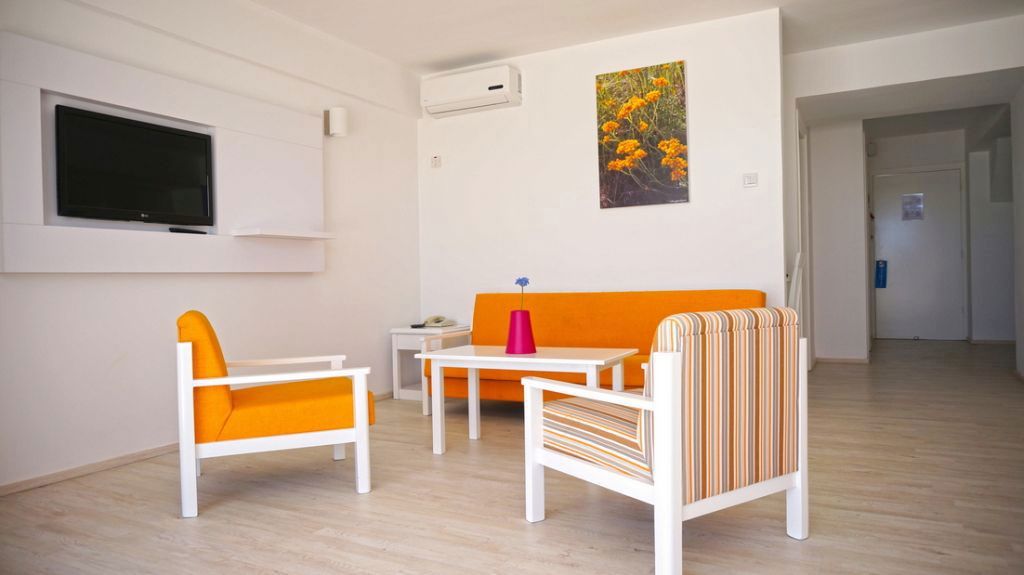 Liquid Hotel Apartments