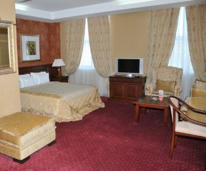Atrium Hotel