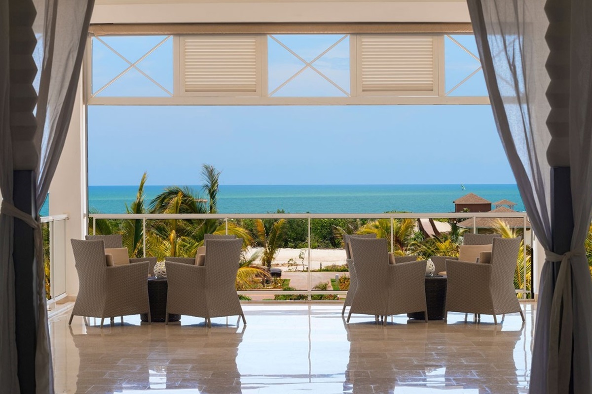 Roc Casa Del Mar