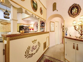 Domus Colosseo Hotel