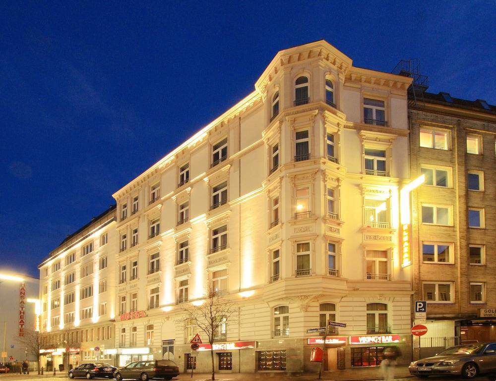 Hotel Eleazar fotoğrafı