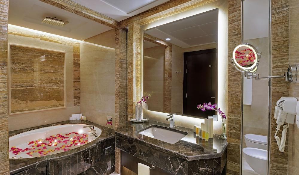 Suba Hotel fotoğrafı
