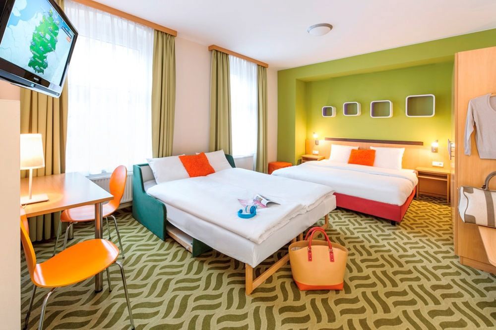Ibis Styles Berlin City Ost fotoğrafı