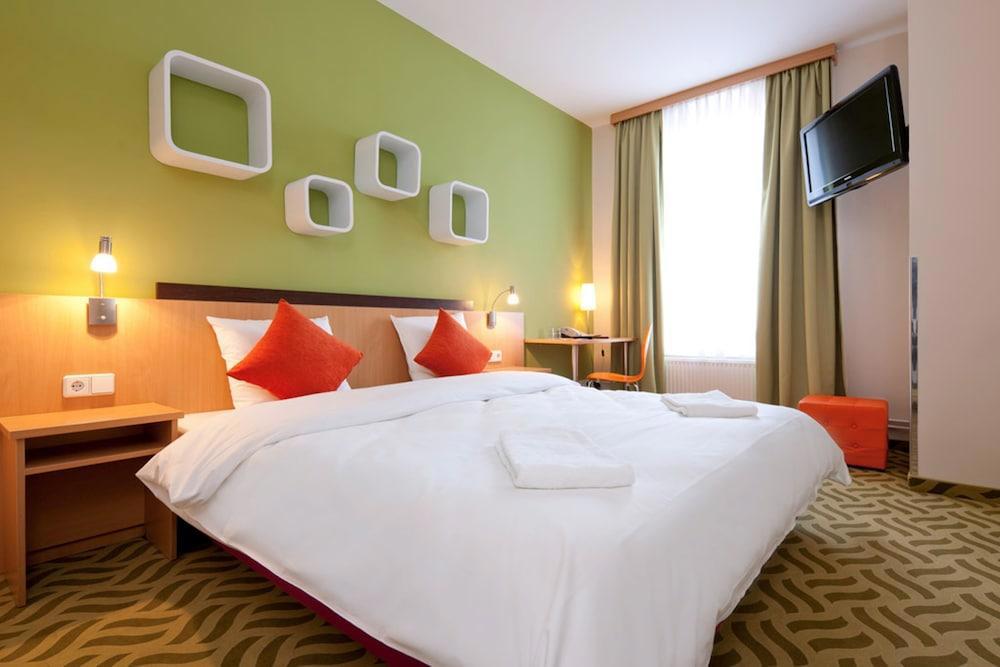 Ibis Styles Berlin City Ost galeri fotoğrafı