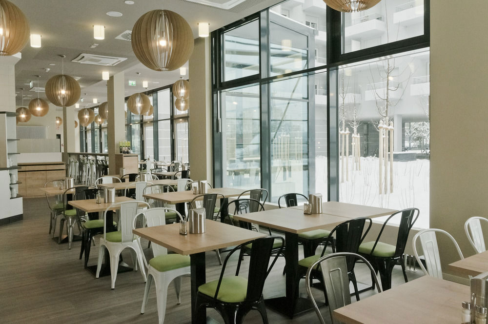 Super 8 by Wyndham Munich City West fotoğrafı