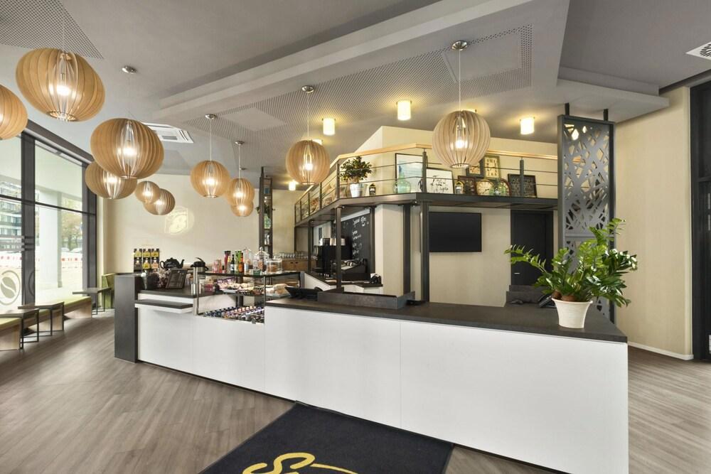 Super 8 by Wyndham Munich City West fotoğrafı