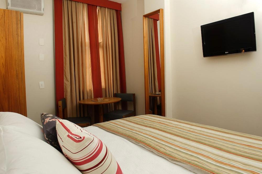Cesar Inn