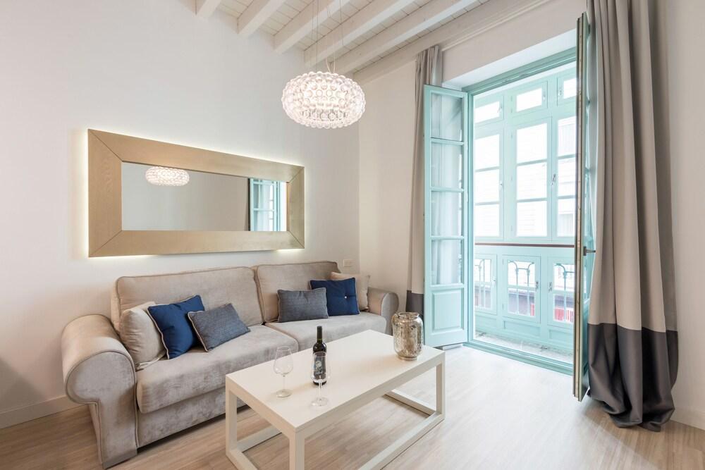 Bibo Suites Palacio Cabrera Lillo