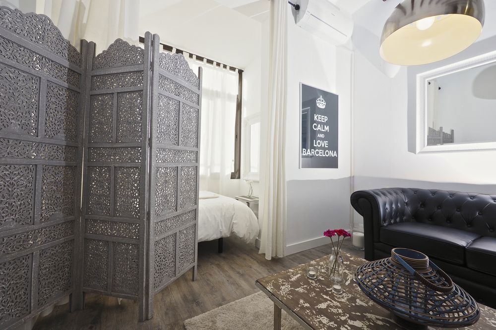 The White Flats Sant Antoni