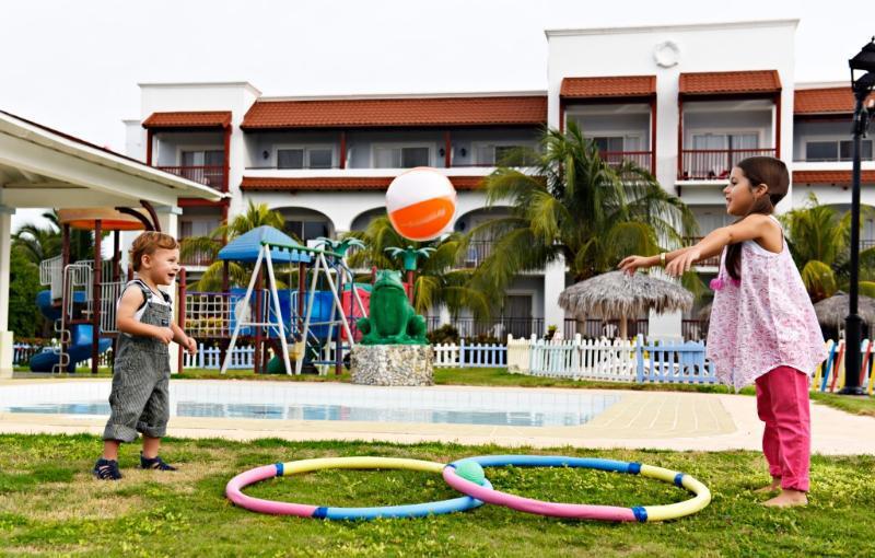Grand Memories Santa Maria