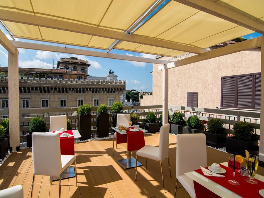 Hotel Piazza Venezia fotoğrafı