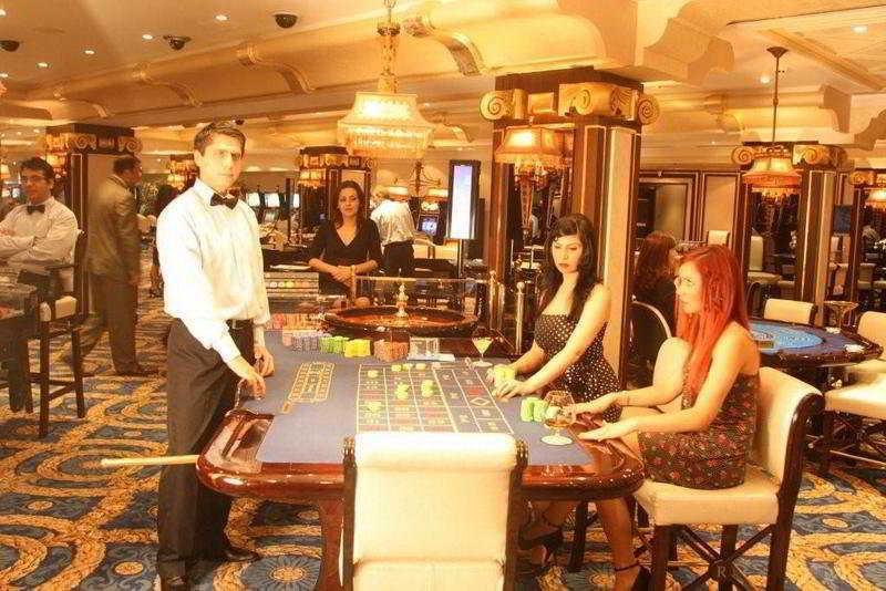 Rocks Hotel