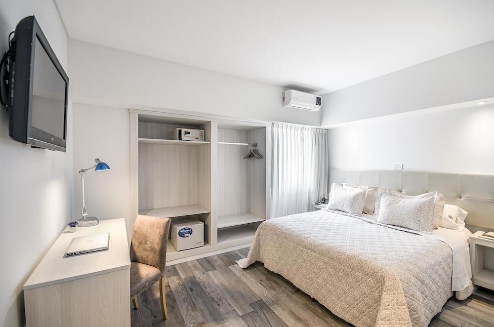 Sennac Hotel