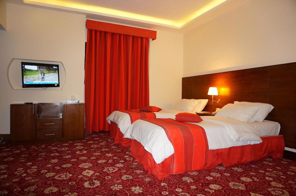 Petra By Nights Hotel