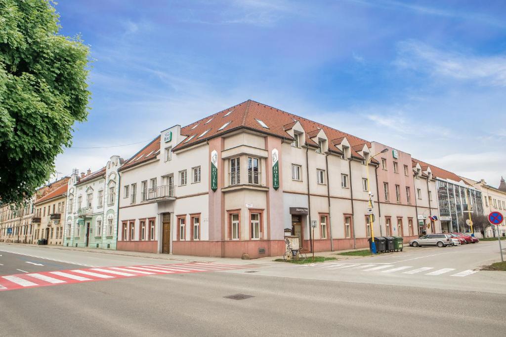 Teledom Hotel & Conference Center