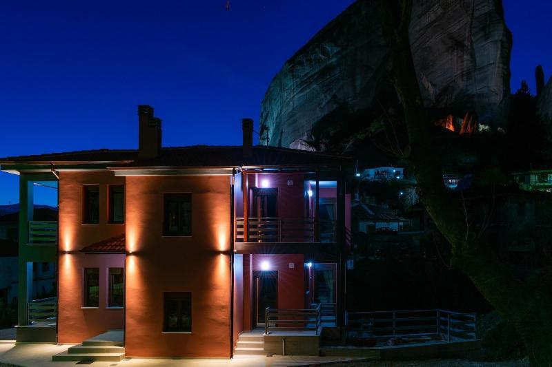 Elia Deluxe Accommodation