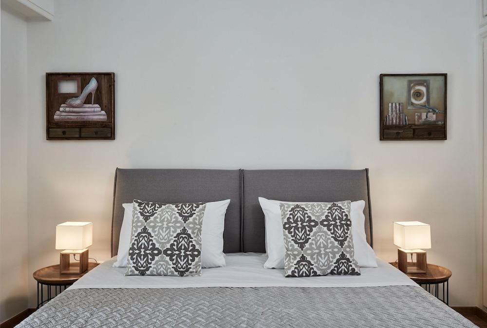 Chic One Bd Apartment With Hilton View