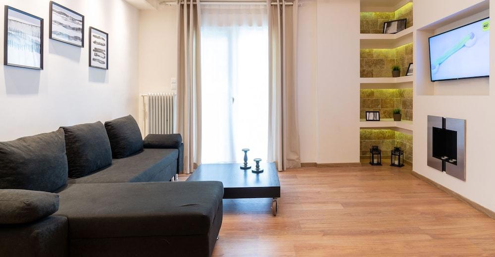 Contemporary Apartment Made Of Wood And Stone