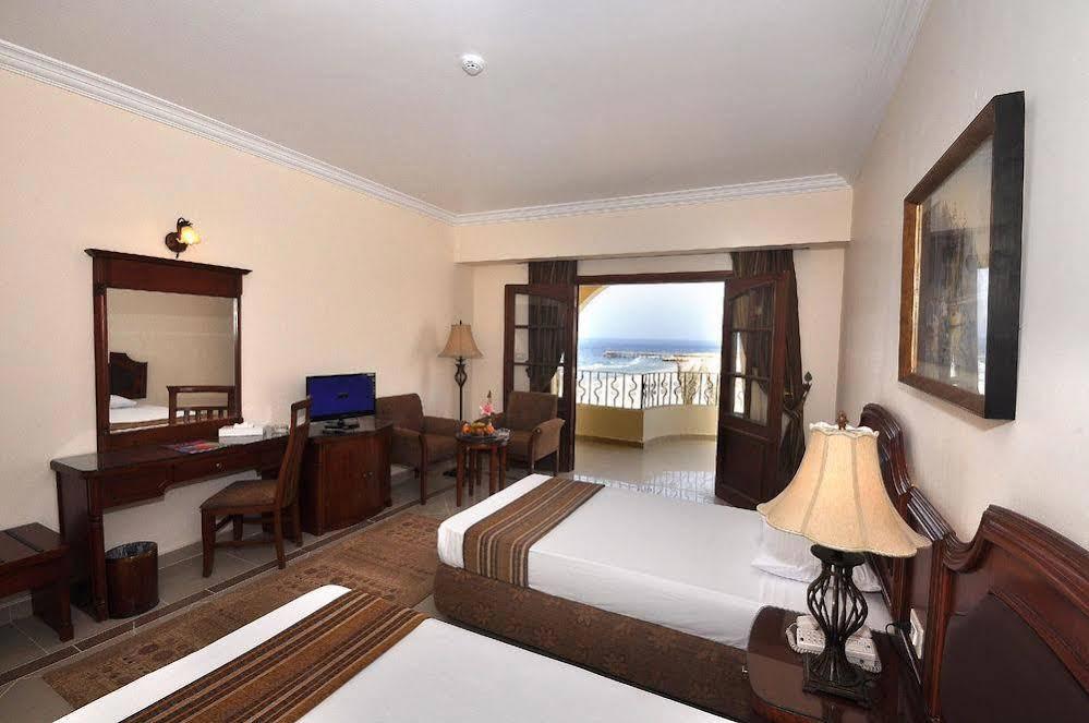 Life Resort Coral Hills