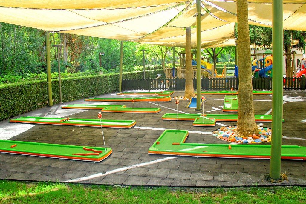 Arum Barut Collection galeri fotoğrafı