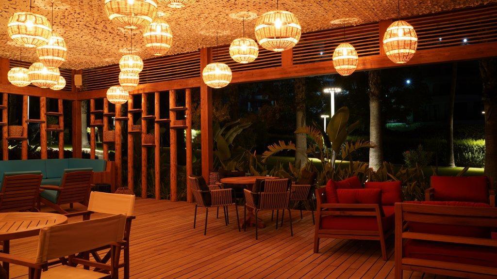 Arum Barut Collection galeri fotoğrafı