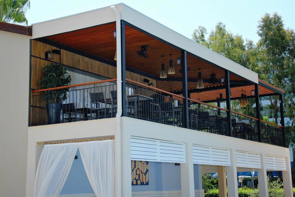 Arum Barut Collection galeri fotoğrafı