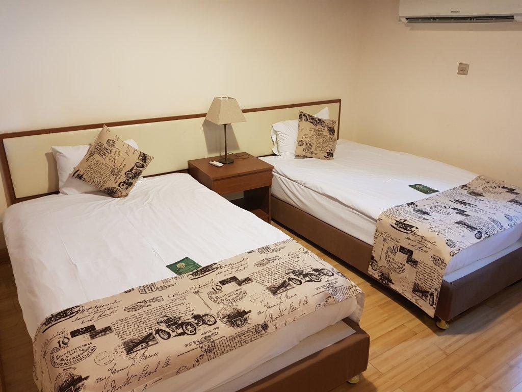 Chateau Lambousa Hotel
